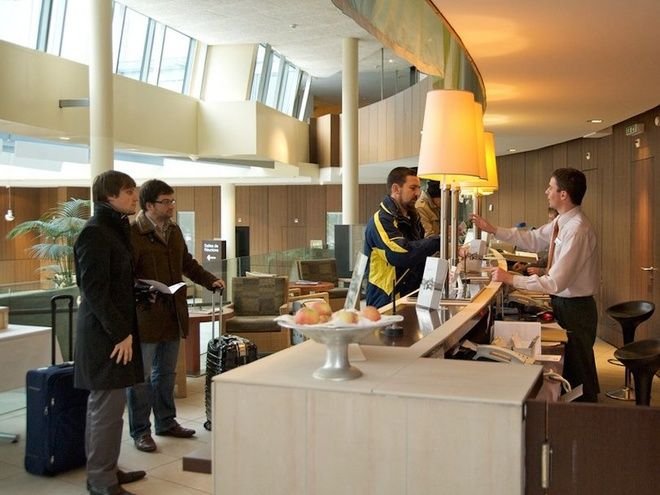 best career path after 12th through hotel management training